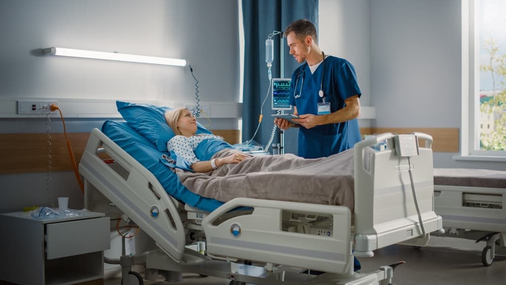 The Importance of Safety in Medical Beds: How Our Bed Protects Patients and Caregivers