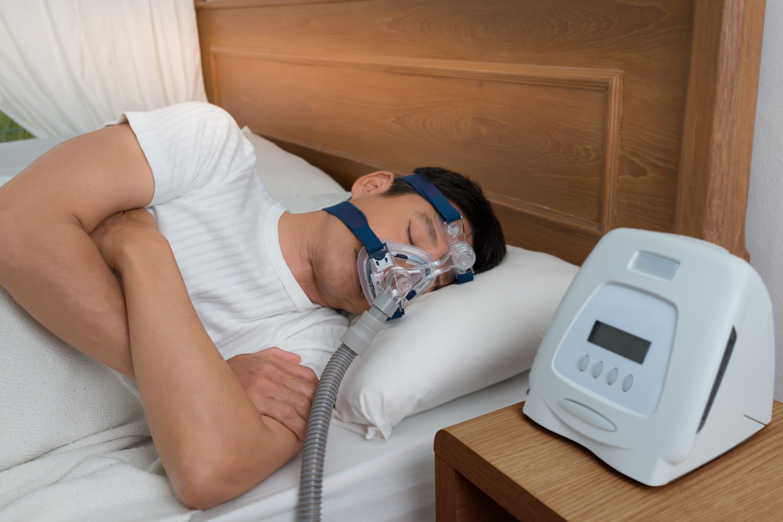 What Does a Sleep Apnea Machine in Pakistan Do? – Complete Beginner’s Guide